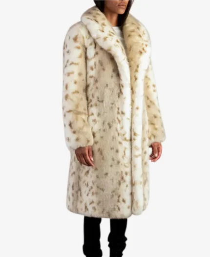 Yellowstone Beth Dutton White Fur Coat Side Pose