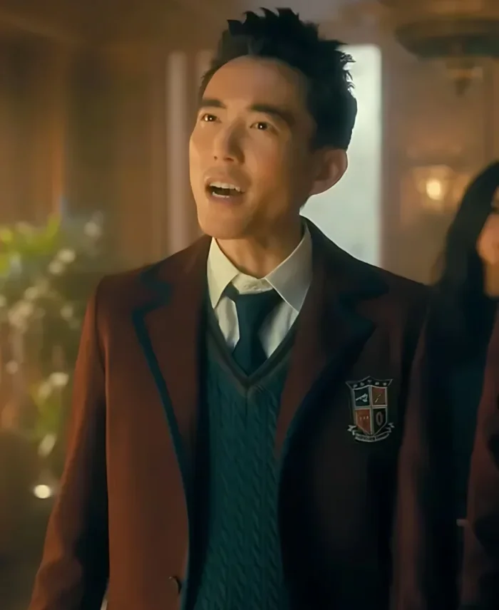 Justin H. Min The Umbrella Academy Season 03 Ben Hargreeves The Sparrow Academy Maroon Blazer Coat