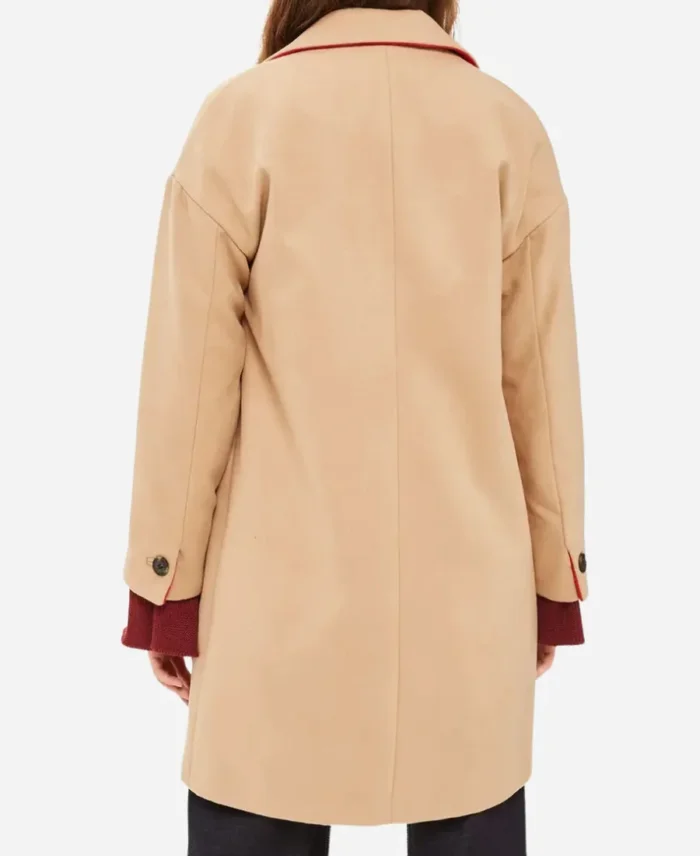 Summer Higgins Yellowstone S04 Beige Trench Coat