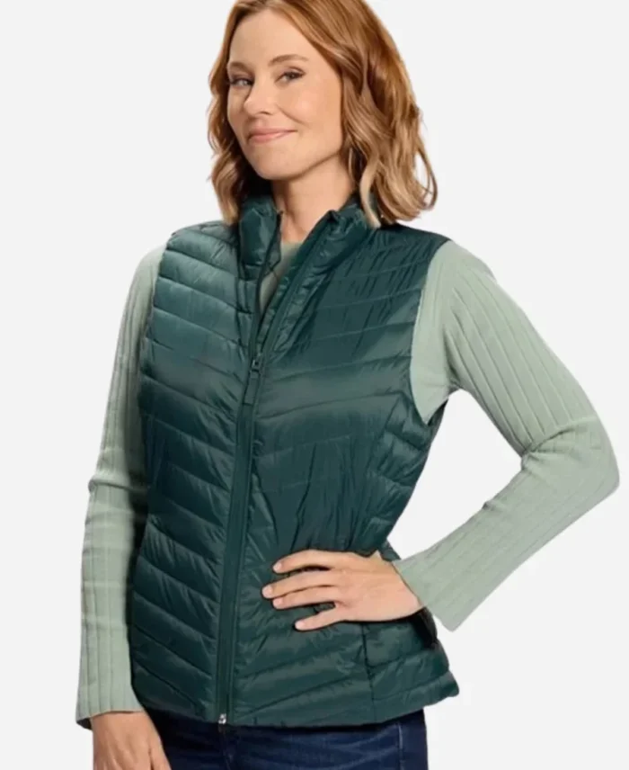 Ashley Williams Movie Jingle Bell Run 2024 Avery Green Puffer Vest