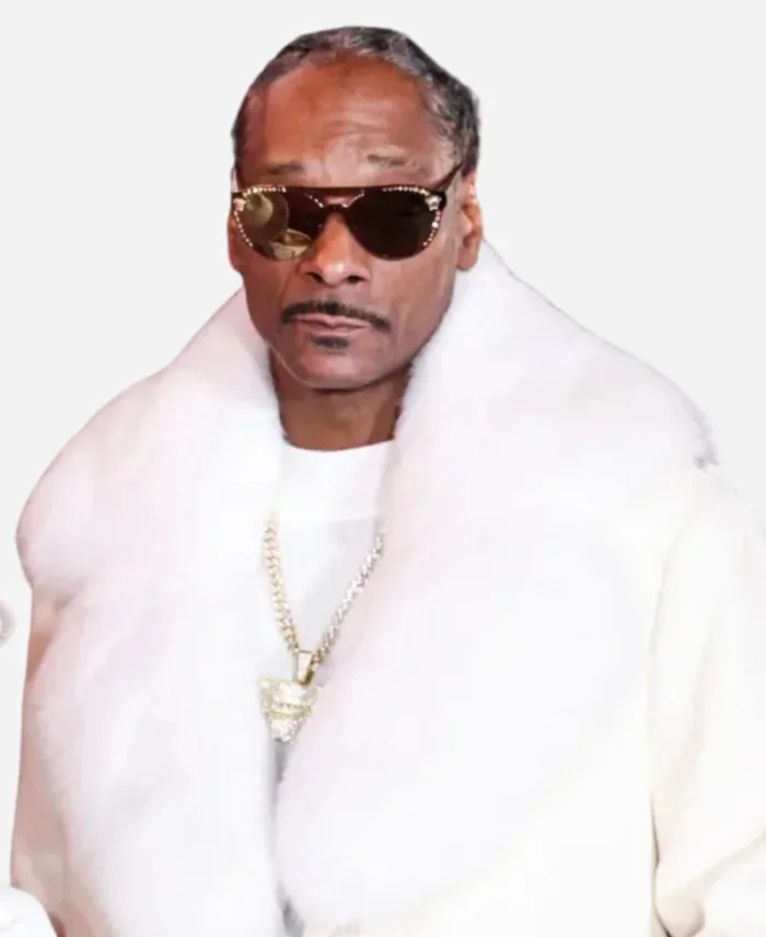 Snoop Dogg Gladiatoar 02 Los Angeles Premiere White Fur Coat