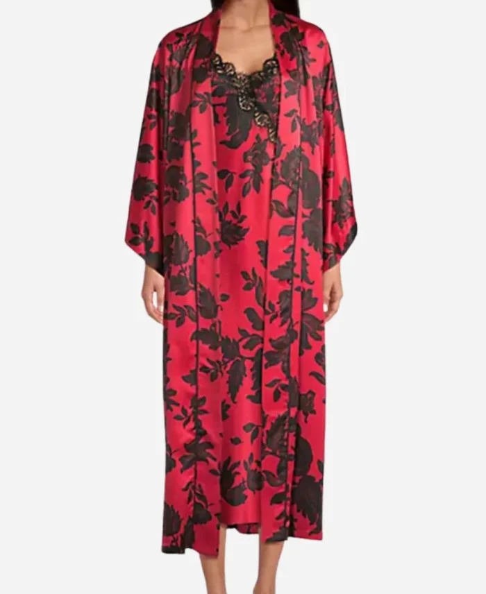 Margo Starling Tv Series No Good Deed Season 01 Linda Cardellini Red & Black Floral Print Robe