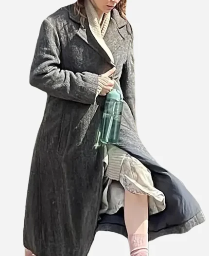 Jodie Comer 28 Years Later 2025 Grey Coat