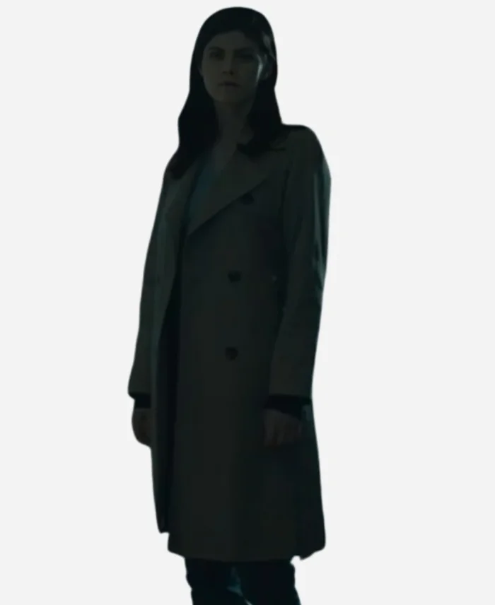 Mayfair Witches S02 Alexandra Daddario Beige Coat