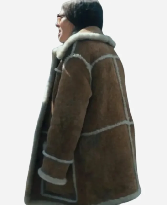 Megan Mullally The Umbrella Academy S04 Shearling Coat