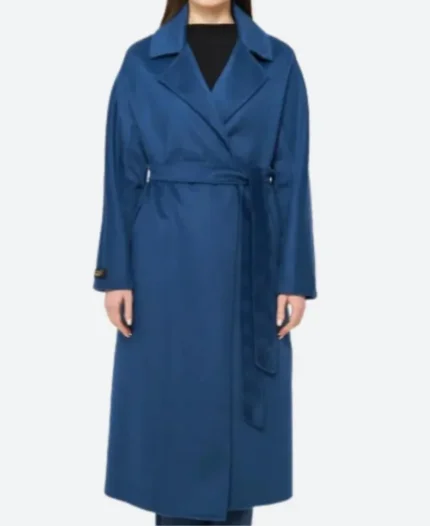 The-Umbrella-Academy-Season-04-Emmy Lampman-Blue-Trench-Coat-Front
