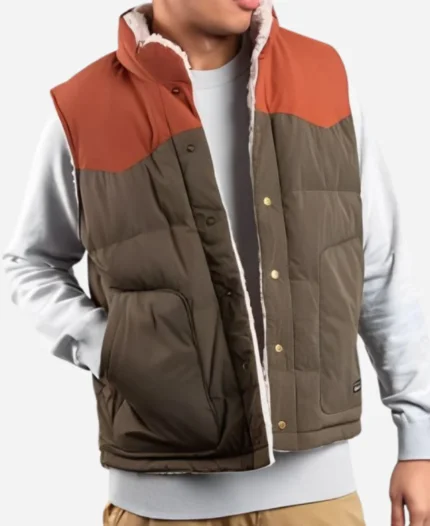 Adam Brody TV Series 2024 Nobody Wants This Noah Roklov Shearling Vest