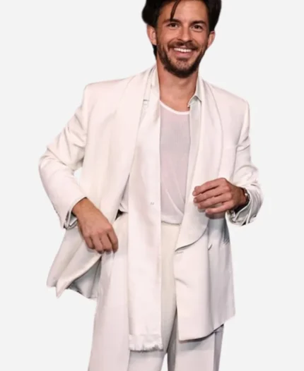 Bridgerton Premiere 2024 Jonathan Bailey White Suit