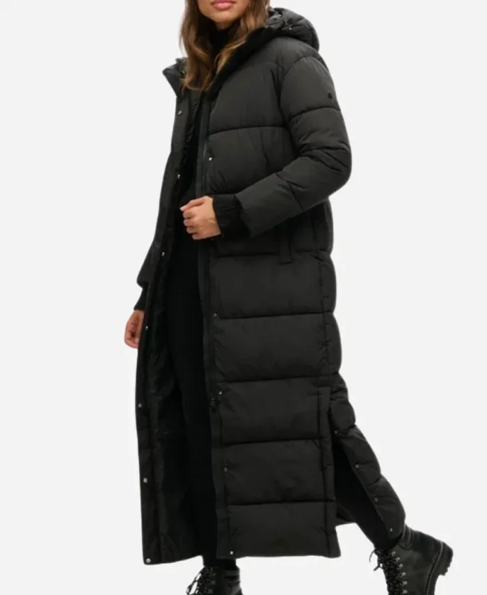 Eiza González Black Hooded Puffer Coat