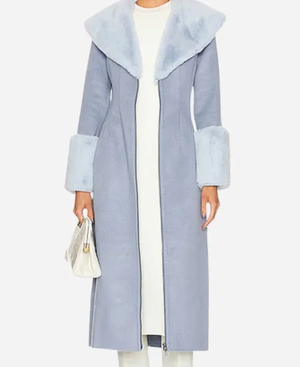 TV-Show Access Hollywood 2025 Emily Orozco Light Blue Fur Collar & Sleeves Coat