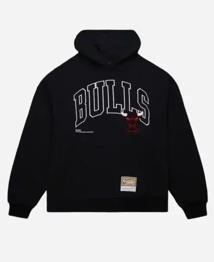 Chicago Bulls Logo Over Pullover Hoodie