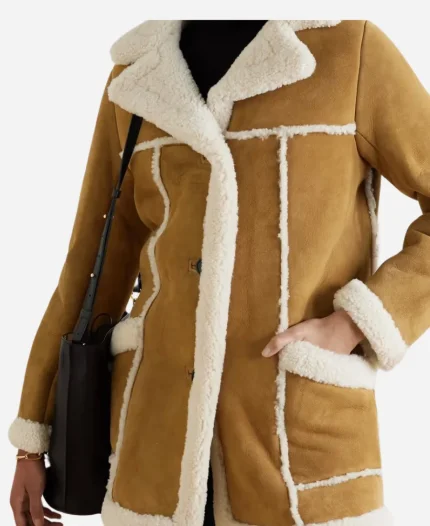 Lana Lang  TV Series Superman And Lois Season 02 Emmanuelle Chriqui Shearling Brown Coat
