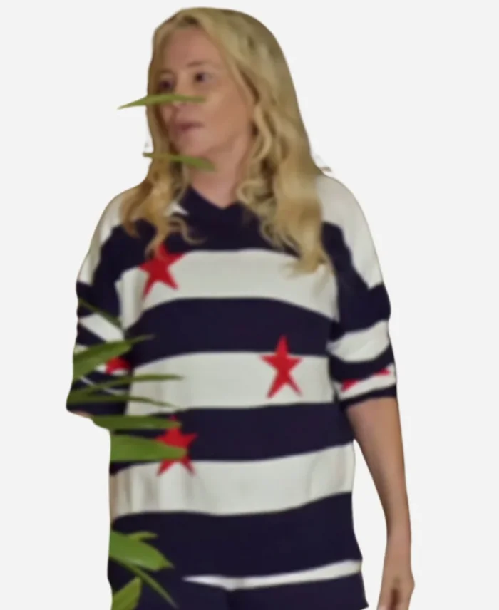 Love Hotel S01 Shannon Beador Red Stars Striped Sweater