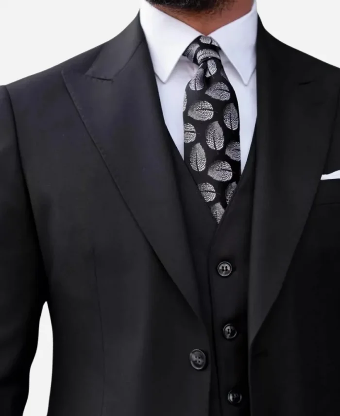 Men’s Peak Lapel Three Piece Black Suit