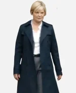 Prime Target Martha Plimpton Black Coat