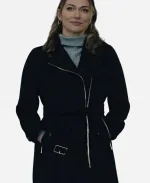 Shoresy S02 Tasya Teles Black Coat