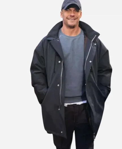 Alan Ritchson The Man with the Bag Black Jacket