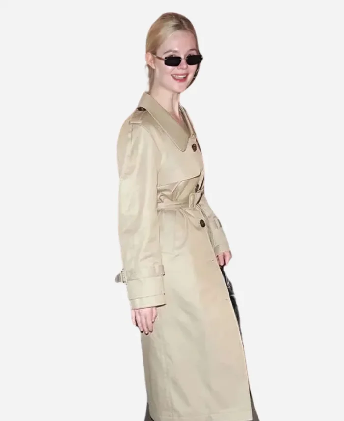 American Actress Elle Fanning Street Style 2025 Beige Cotton Trench Coat