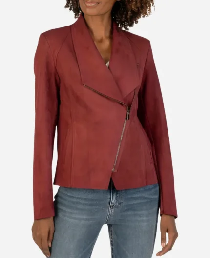 Jerri Tubbs TV-Series Beyond the Gates 2025 Jan Morgan Red Suede Jacket