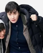 Kim Hye-su Unmasked 2025 Black Puffer Coat