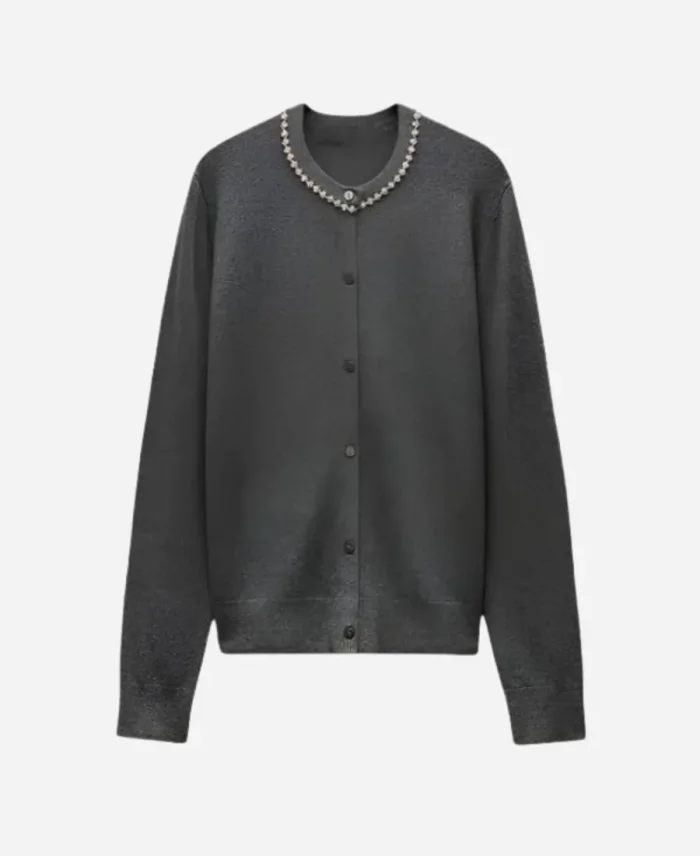 Netflix Tudum 2025 The Live Event Millie Bobby Jewel Gray Cardigan