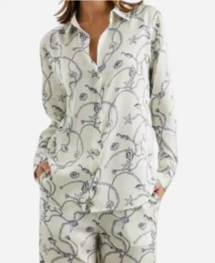 Tv Series Love Hotel Season 01 Shannon Beador White & Blue Nautical Chain Print Shirt