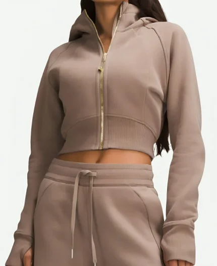 Ginny Miller Ginny & Georgia Antonia Gentry Brown Cropped Hoodie