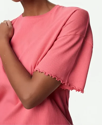 Emma Myers TV Series Wednesday Season 2 Enid Sinclair Fuchsia Short-Sleeve Crew Neck Oversized Jersey T-Shirt