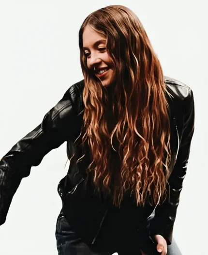 Sydney Sweeney Knicks NBA Game 2025 NYC Black Leather Jacket