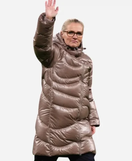 Sarina Wiegman friendlies 2025 Puffer Coat - Brown