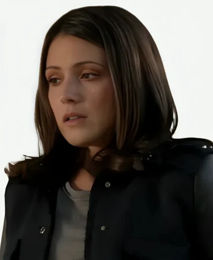April Carver Chasing Life S01 Jacket
