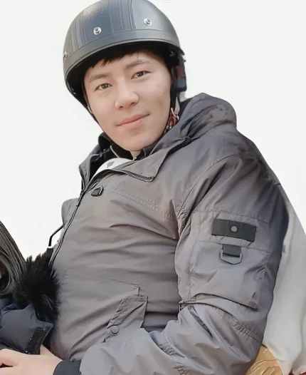 Lee Kyuhyung All of Us Are Dead Song Jae-ik Grey Cotton Jacket