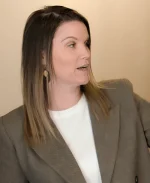 Leslie Davis Unsellable Houses S04 Blazer - Brown