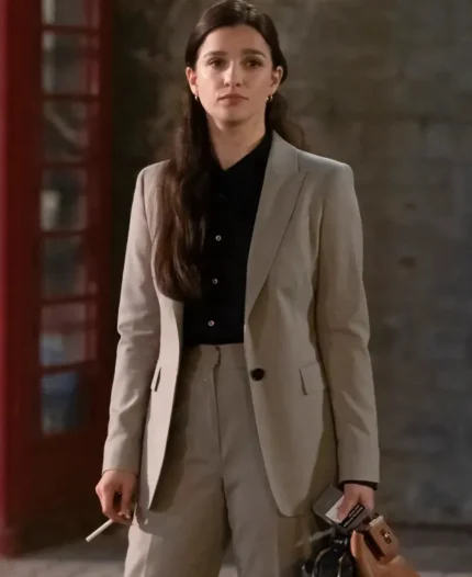 Yasmin Kara-Hanani TV Series Industry S02 Marisa Abela Beige Blazer