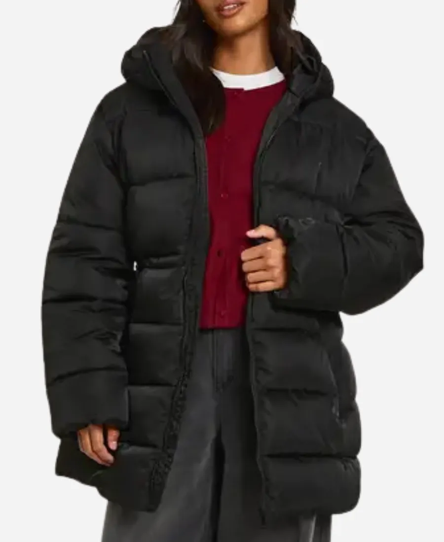 Boohoo Petite Cinched Waist Puffer Jacket Boohoo Petite Cinched Waist Puffer Jacket