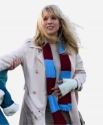 Lucy Punch TV-Series Amandaland So1 2025 Amanda Beige Trench Coat
