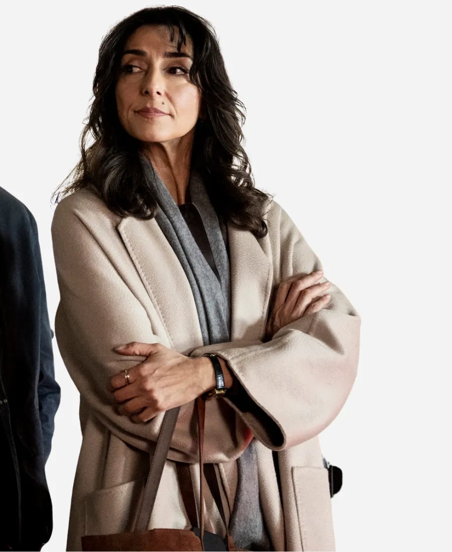 Nikki Reynard CIA 2026 Beige Coat Nikki Reynard CIA 2026 Beige Coat