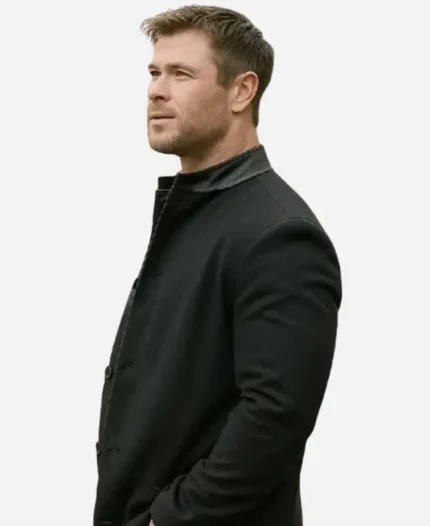 Crime 101 Chris Hemsworth Black Coat