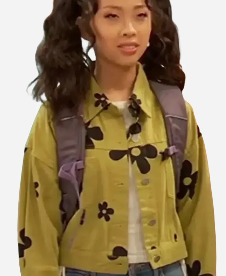 Ivy Chen Raven’s Home S06 Green Floral Denim Jacket Ivy Chen Raven’s Home S06 Green Floral Denim Jacket