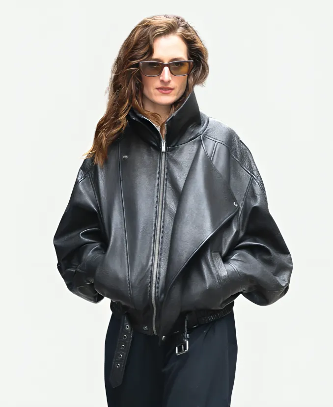 2026 ABC Studio Hudson Square NYC Grace Gummer Oversized Black Leather Jacket 2026 ABC Studio Hudson Square NYC Grace Gummer Oversized Black Leather Jacket