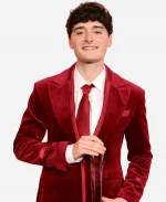 Noah Schnapp 2026 Critics Choice Awards Marron Suit