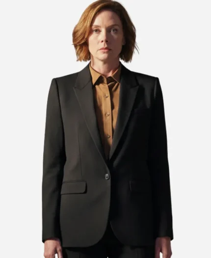 Julianne Nicholson Paradise S01 Blazer - Black