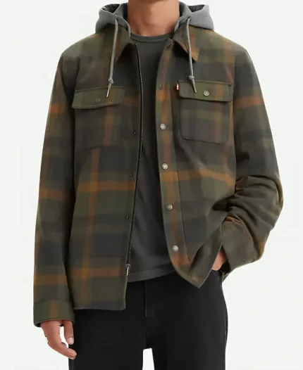 Off Cam­pus S01 John Lo­gan Plaid Hood­ie Jack­et - Jacket Era
