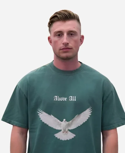 Colin Dooley TV Series Baylen Out Loud S03 Above All Dove Print Green T-Shirt