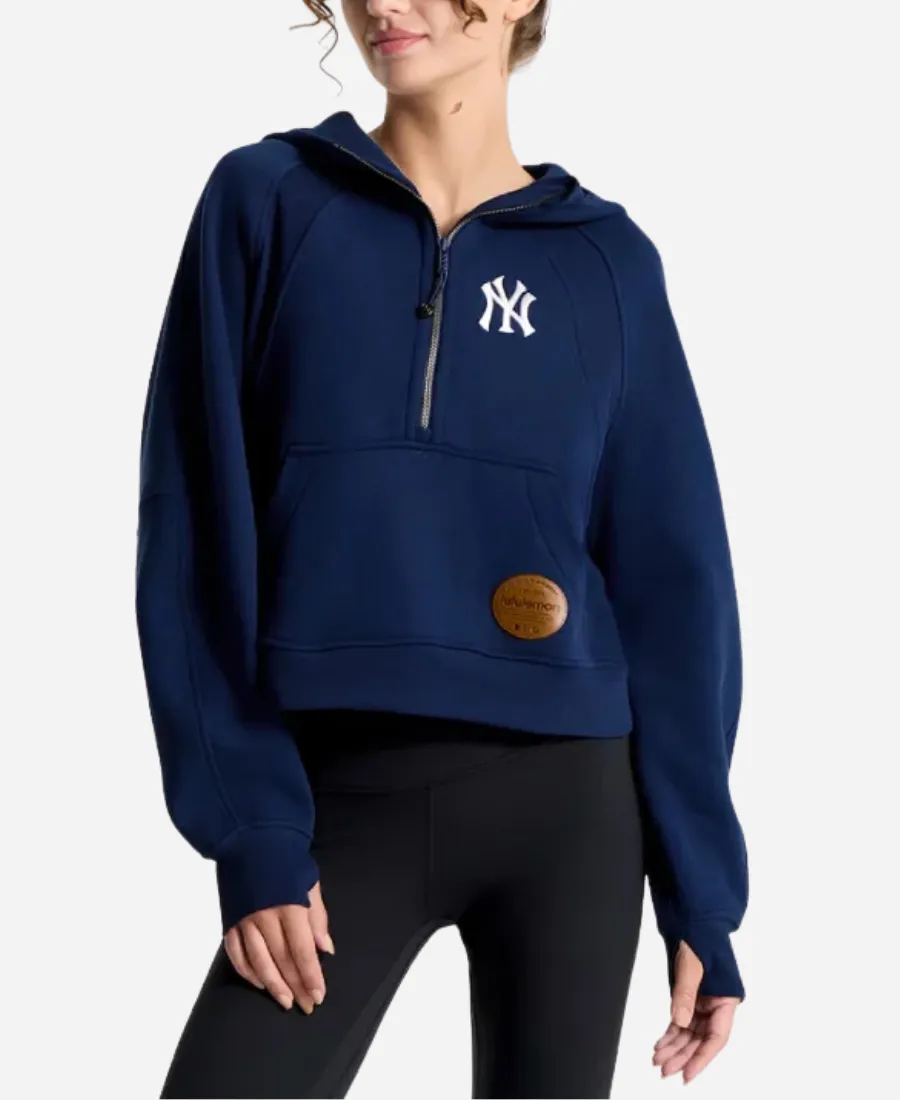 Lululemon Scuba x NY Yankees Oversized Half-Zip Hoodie Lululemon Women's Scuba x New York Yankees Oversized Blue Half-Zip Hoodie
