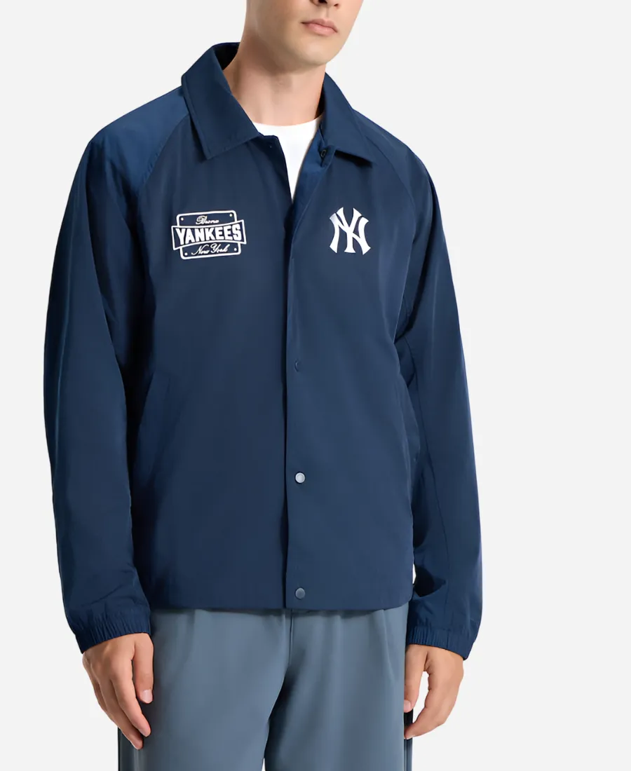 New York Yankees lululemon Raglan True Navy Jacket New York Yankees lululemon Navy Blue Coaches Jacket