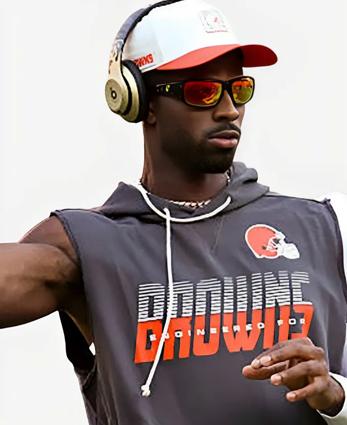 Cleveland Browns Preseason Shedeur Sanders Brown Sleeveless Hoodie Cleveland Browns Preseason 2026 Shedeur Sanders Brown Sleeveless Hoodie